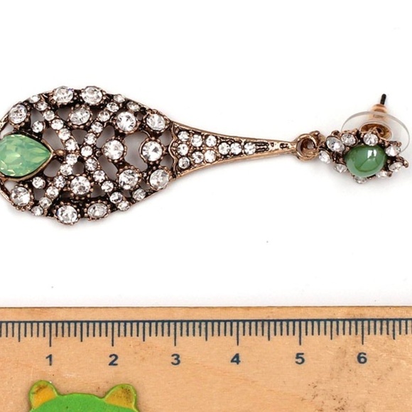 Last 1! Statement Water Drop Crystal Earrings - Picture 3 of 6